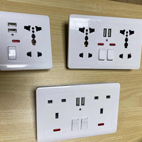 Home EU US Socket Light Wall Socket 220V 15A Electrical Socket Wall